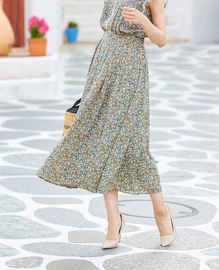 高知インター店 美品 Cruel掲載 完売ワンピース 花柄 クロ オシャレ マキシ Apc 圧倒的高評価