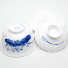 中国青磁、碗 宋時代 龍泉窯青磁茶碗 無傷 時代品 伝世品焼物 歴史唐物 ウブ品
