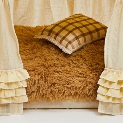 ルイスドッグ louisdog Buttuer Glow Peekaboo Cushion Cover【小型犬 犬用 ピーカブー ハウス クッションカバー セレブ】 Petitの画像