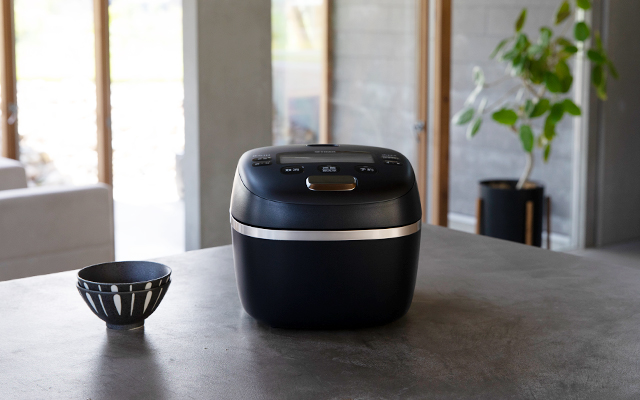 【新品未使用】タイガー圧力IHジャー炊飯器 5.5号炊きJRI-B100 Amazon | JRI-B100-K(ブラック) 炊きたて 圧力IHジャー炊飯器 5.5合