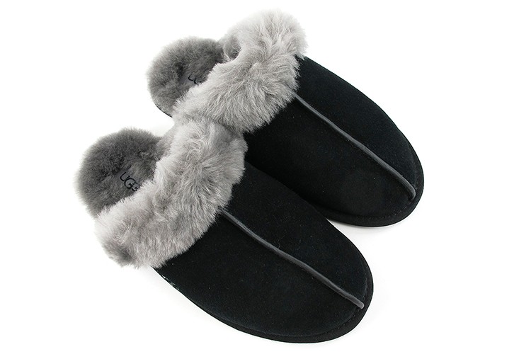 UGG W SCUFFETTE II ルームシューズ スエード レディース US6-9