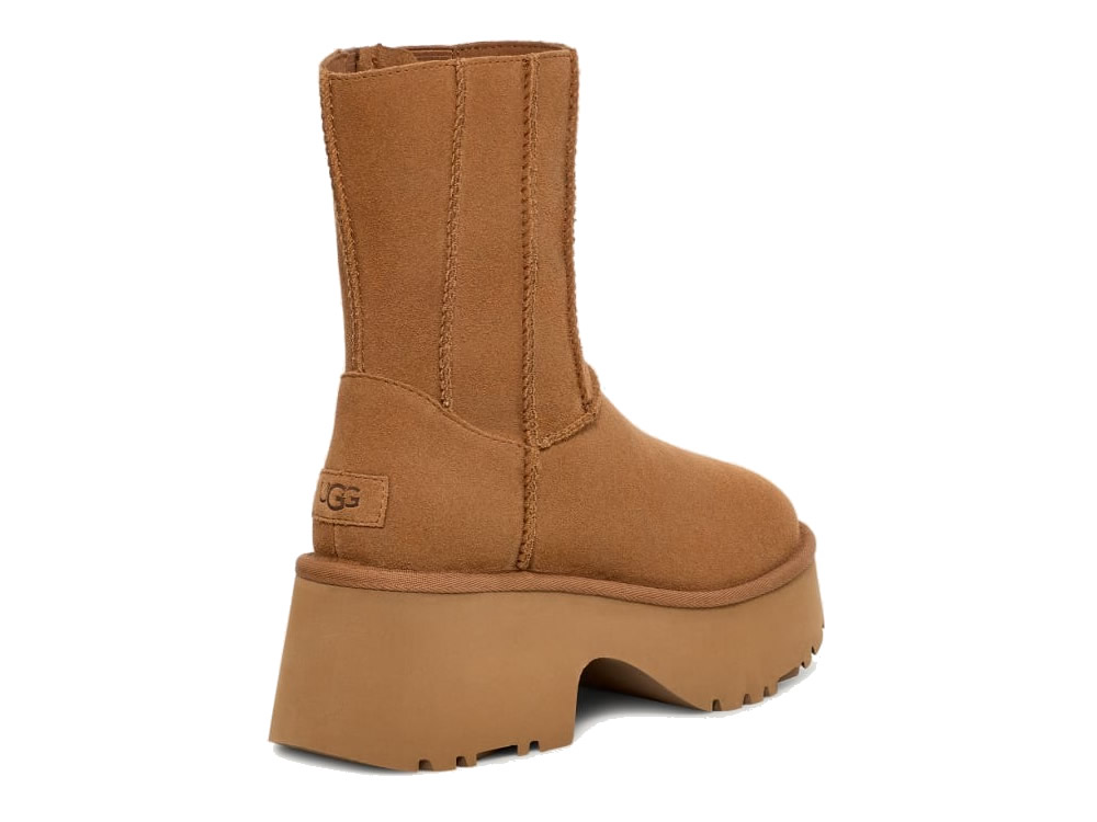 【新品未使用】UGG クリーム色 ニットブーツ 編み込みデザイン Kōki,を起用した、第2弾UGG 2023秋冬の「FEELS LIKE UGG」グローバル