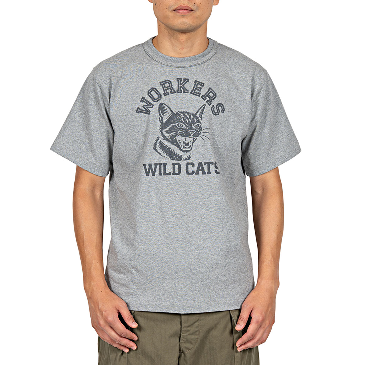 【新品未使用】今期 WORKERS ワーカーズWILD CAT Tシャツ グレー 0000142866002.jpg