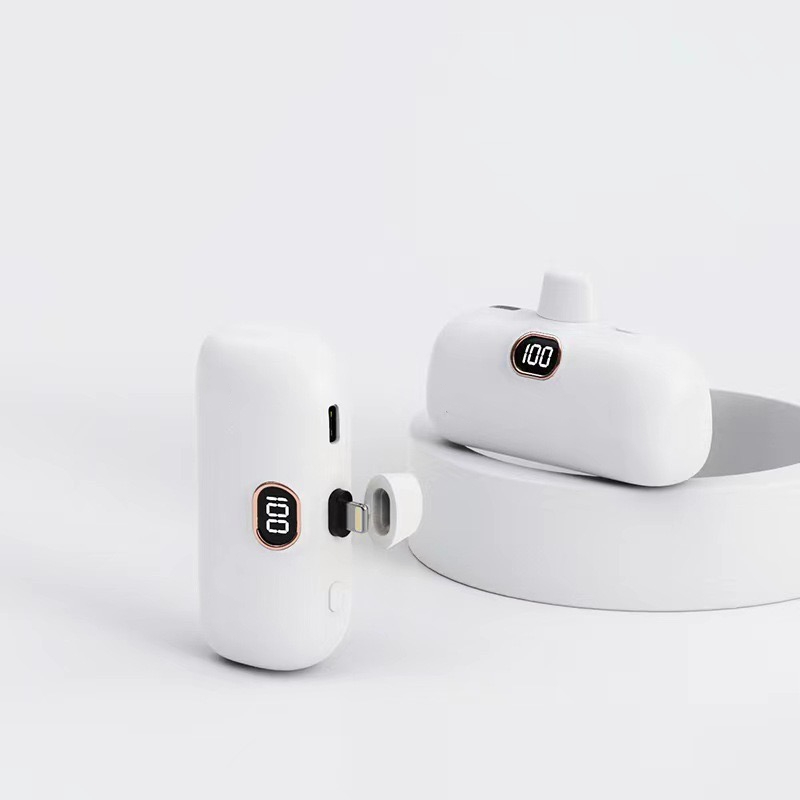 数量限定価格】モバイルバッテリー ストラップ付き 6000mAh