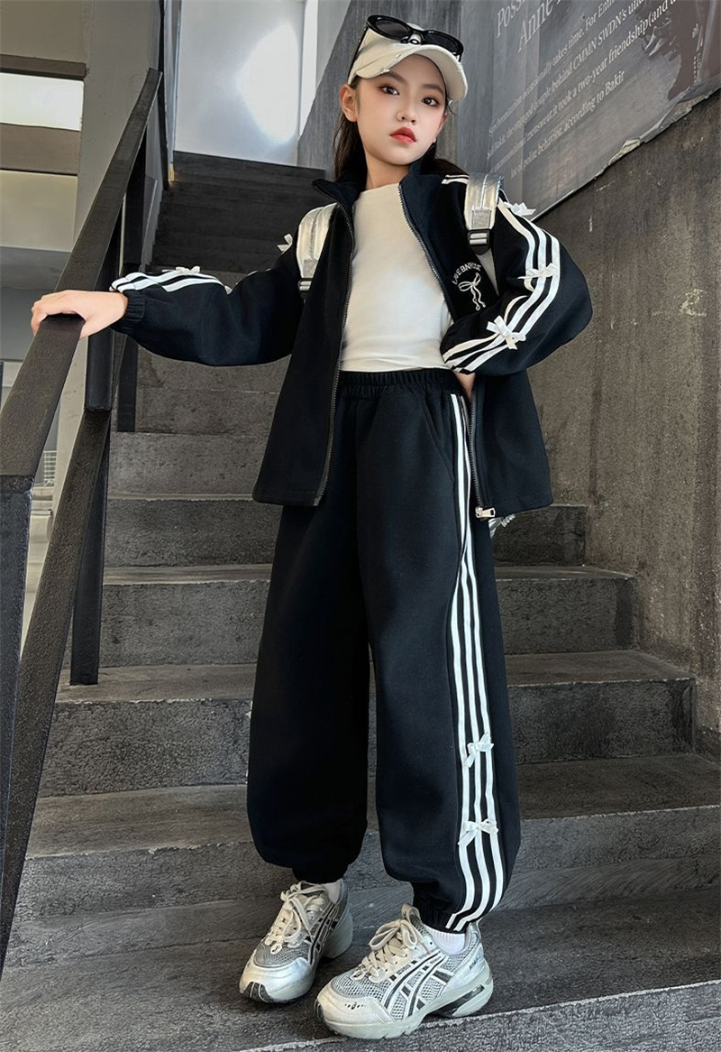 子供服 おしゃれ ジャージ パーカー 女の子 上下セット スウェット