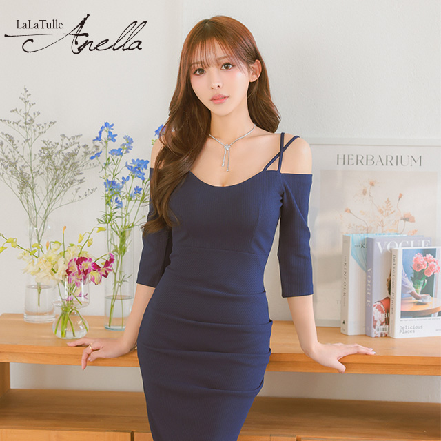 [Anella/アネラ] 韓国 ファッション レディース ワンピース 膝丈ドレス 袖あり 肩あき タックデザイン タイト_1