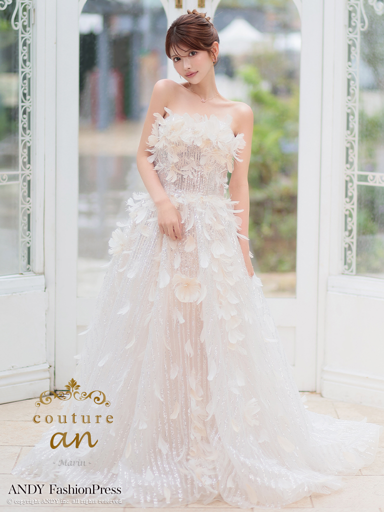 【取り寄せ商品】couturean クチュールアン 高級 ベアトップ フェザー フラワー ビジュー スパンコール バースデー Aライン キャバドレスの画像
