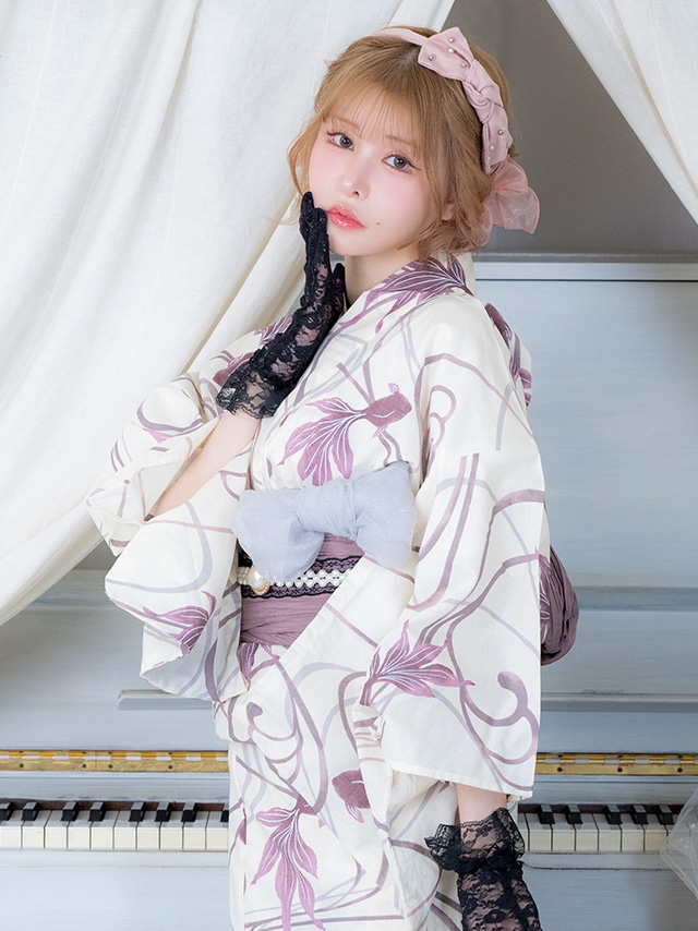【Hana】 浴衣 反物 レディース vivi ゆかた 綿100% 金魚 Hana様専用】 浴衣 反物 レディース vivi ゆかた 綿100% 金魚