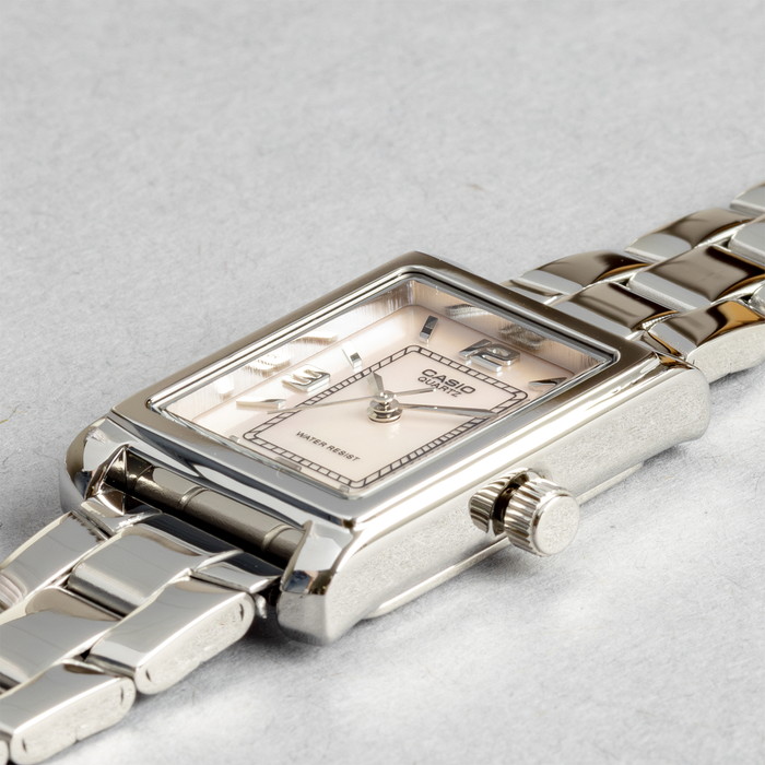 スタンダード（CASIO） 訳あり 小キズあり CASIO STANDARD WOMEN