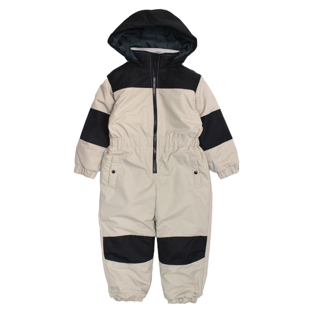 スキーウェア キッズ ジャンプスーツ 男の子 子供 耐水圧5,000mm 雪遊び 撥水加工 中綿 スノーウェア ワンピース 100cm 110cm 120cm 130cm |  | 02