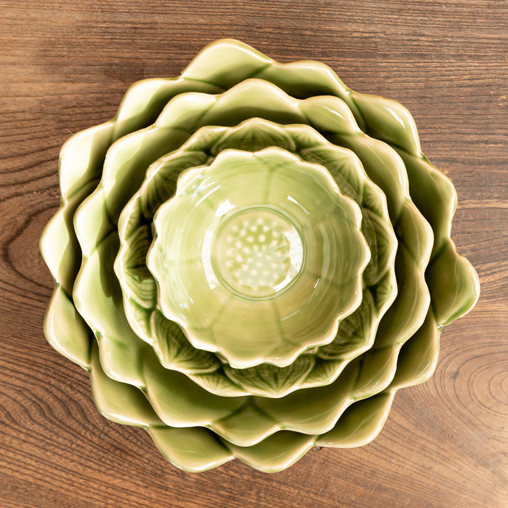 蓮 ハスの花 睡蓮 タイ エスニック気分を盛り上げる ロータス