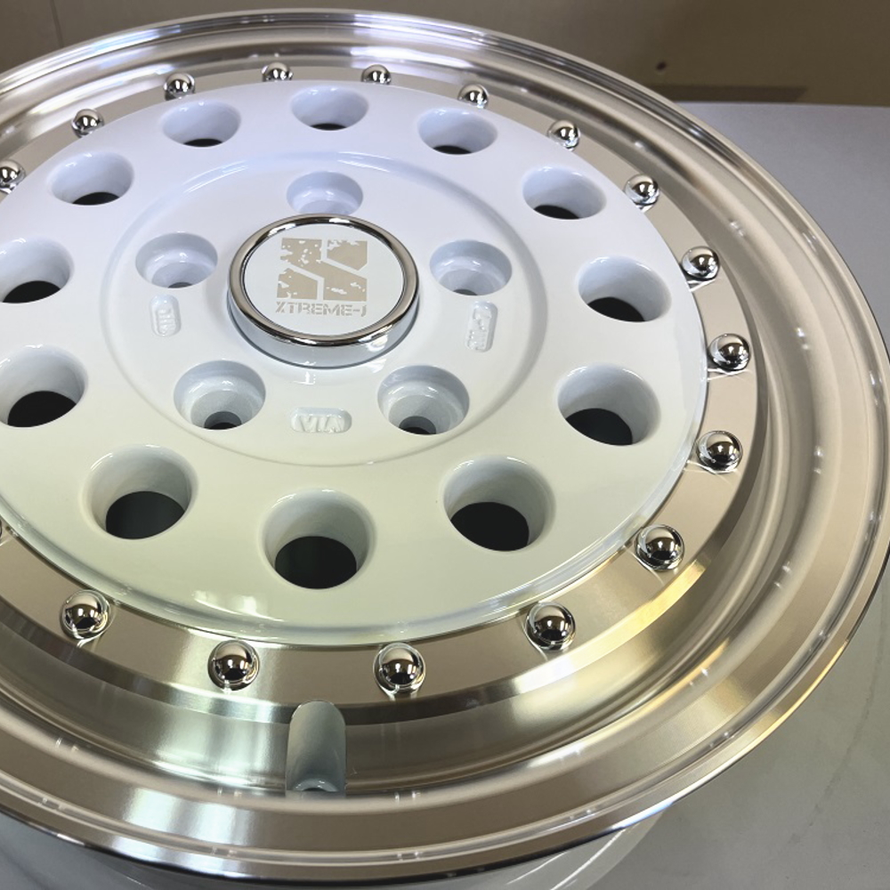 トヨタ タウンエーストラック S403/S413  ヨコハマ 175/80R14 99/98N LT iceGUARD forVAN IG91 冬用 スタッドレスタイヤ XTREME-J RUGGED 14インチの画像