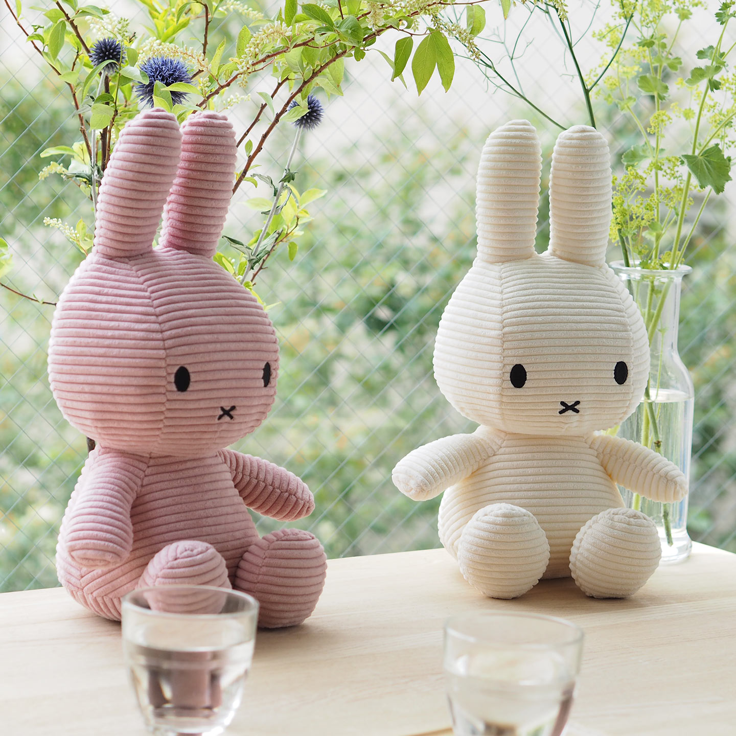 Miffy（ミッフィー） ぬいぐるみ ボントントイズ コーデュロイ 33cm