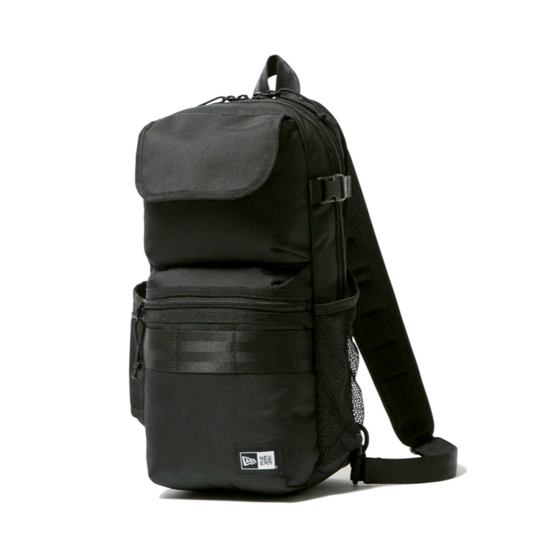 NEW ERA TAMASU ボディバッグ ブラック 花柄刺繍 NEW ERA TAMASU ボディバッグ ブラック 花柄刺繍