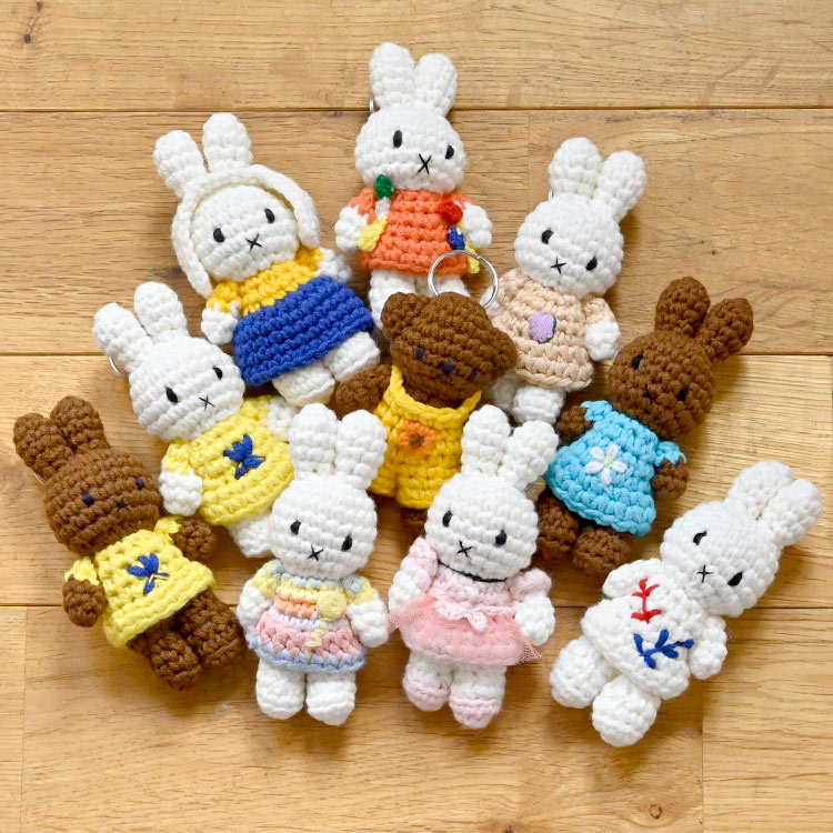 buyee　ジャストダッチ　マスコット用 Miffy（ミッフィー） ジャストダッチ キーホルダー 名画 ミュージアム