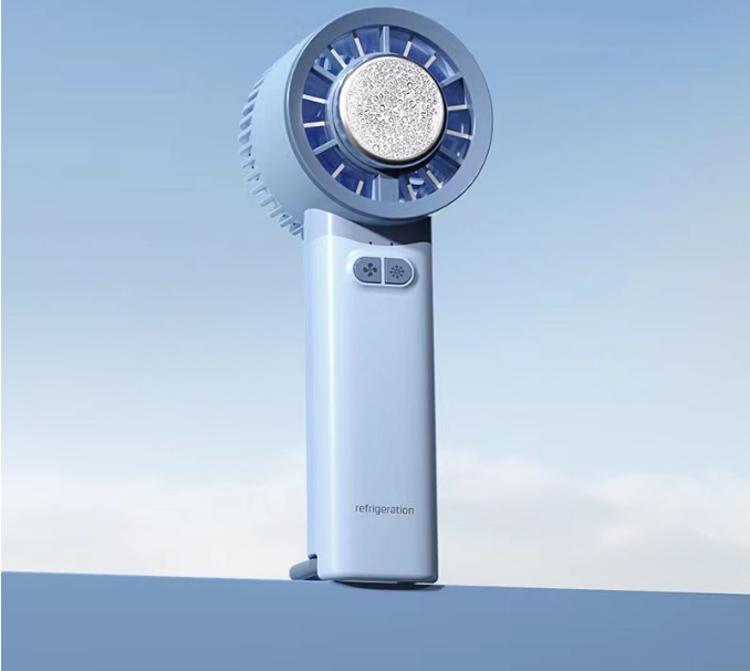 【在庫一掃 激安】扇風機 小型 ハンディファン 羽なし 2024 静音 軽量 40%節電 3秒瞬間冷却  大容量 冷却プレート 充電式 卓上 手持ち 熱中症対策 卓上扇風機 |  | 02