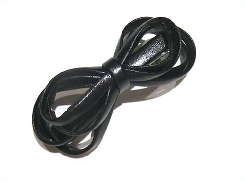 ヘアピン 髪止め　レザー　８の字　バレッタ 1120-352 | ブランド登録なし | 01