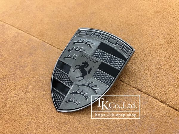 在庫有!!即納】フロントボンネット クレスト エンブレム ポルシェ純正