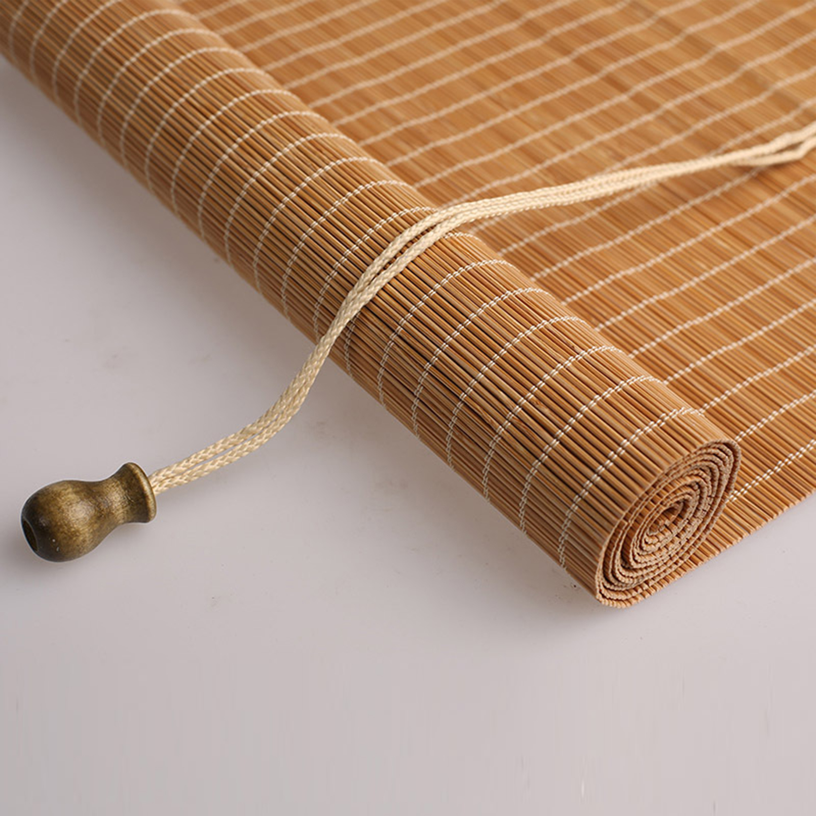 竹ロールスクリーン オーダーメイド 竹すだれ 竹簾 天然竹 巻き上げ機能付 目隠し 遮光遮熱 屋外 屋内 室内 和室 間仕切り 日除け 日よけ防止 風通し 【仕様B】 |  | 04