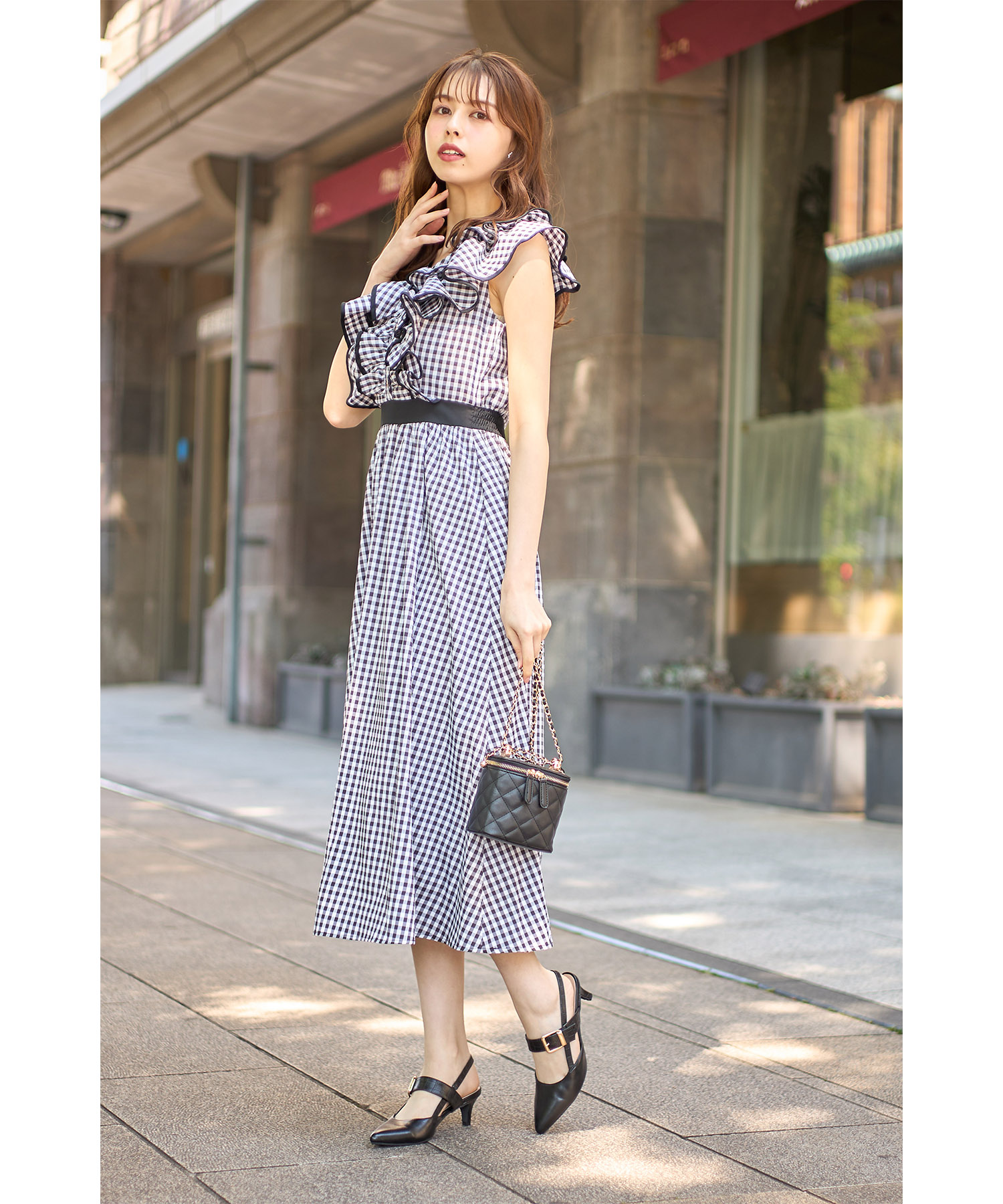 ちー tocco closet フラワーモチーフ釦フリル付きギンガムチェック