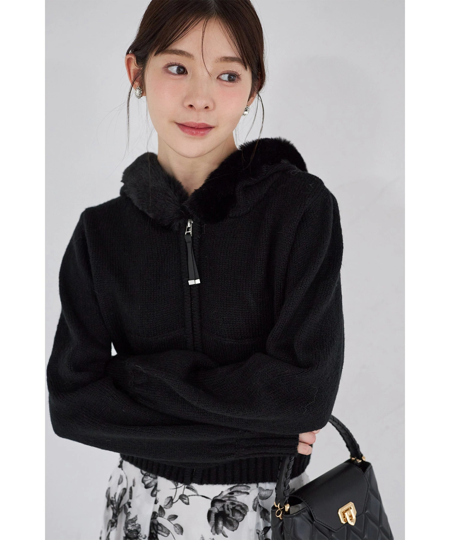 tocco - tocco closet☆ビジュー刺繍ポケットファーフードつきコーディガン tocco closet（トッコ クローゼット） ファー付きニットパーカー 1月5