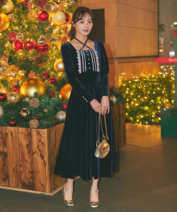 tocco closet（トッコ クローゼット） ネックリボン付きパール＆レース