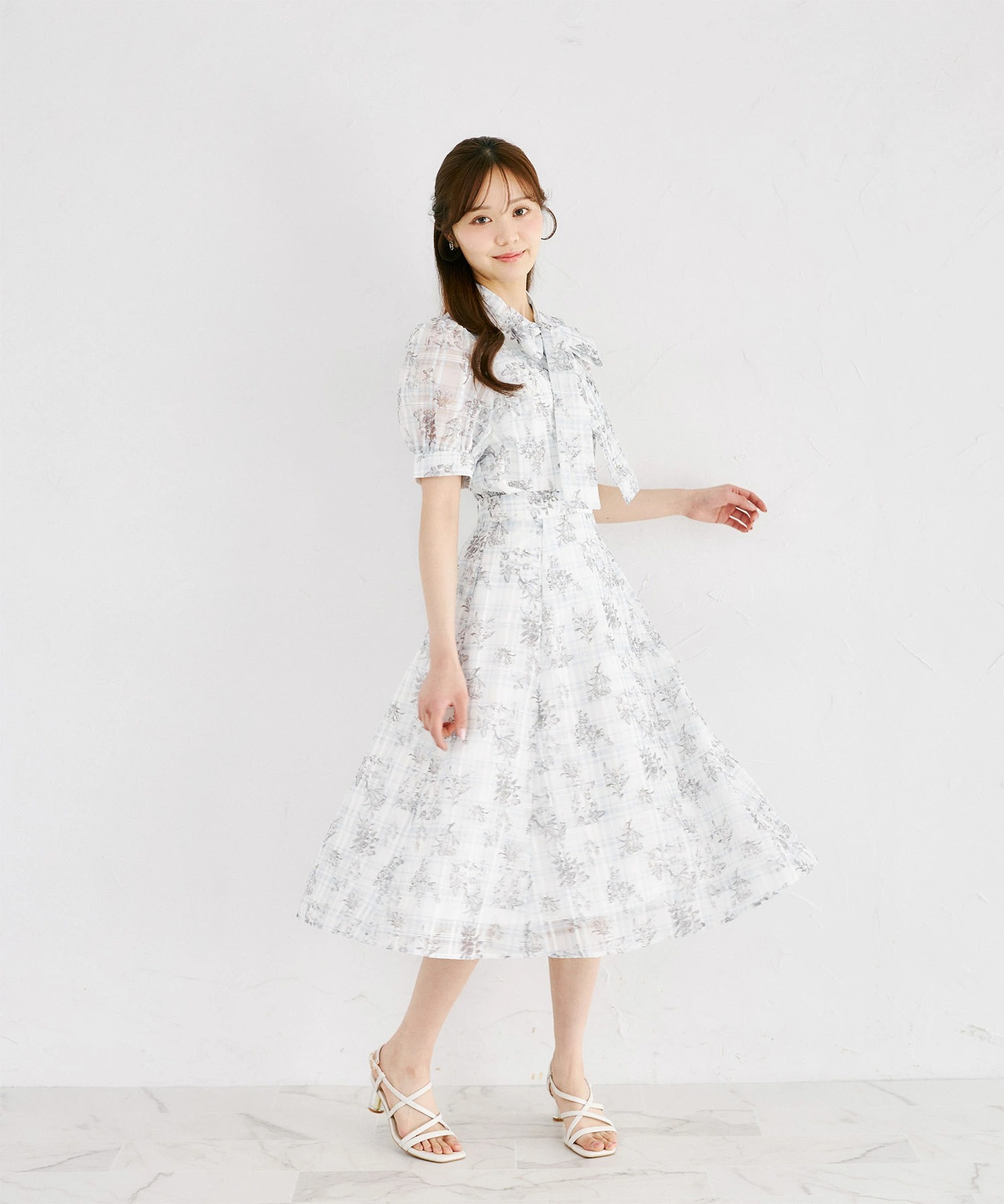tocco closet（トッコ クローゼット） シアーチェック×フラワー