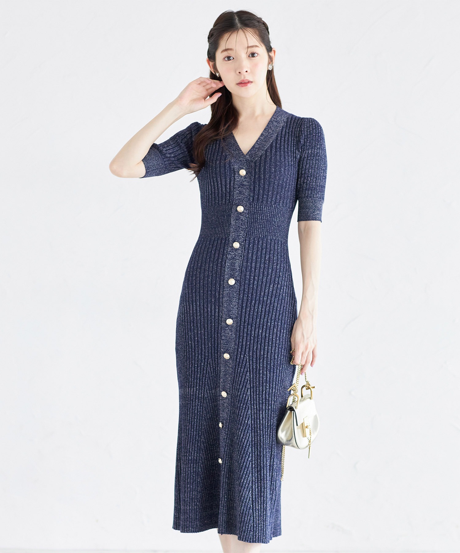K出品 tocco closet フロント飾り釦付きラメ入りリブニットタイト