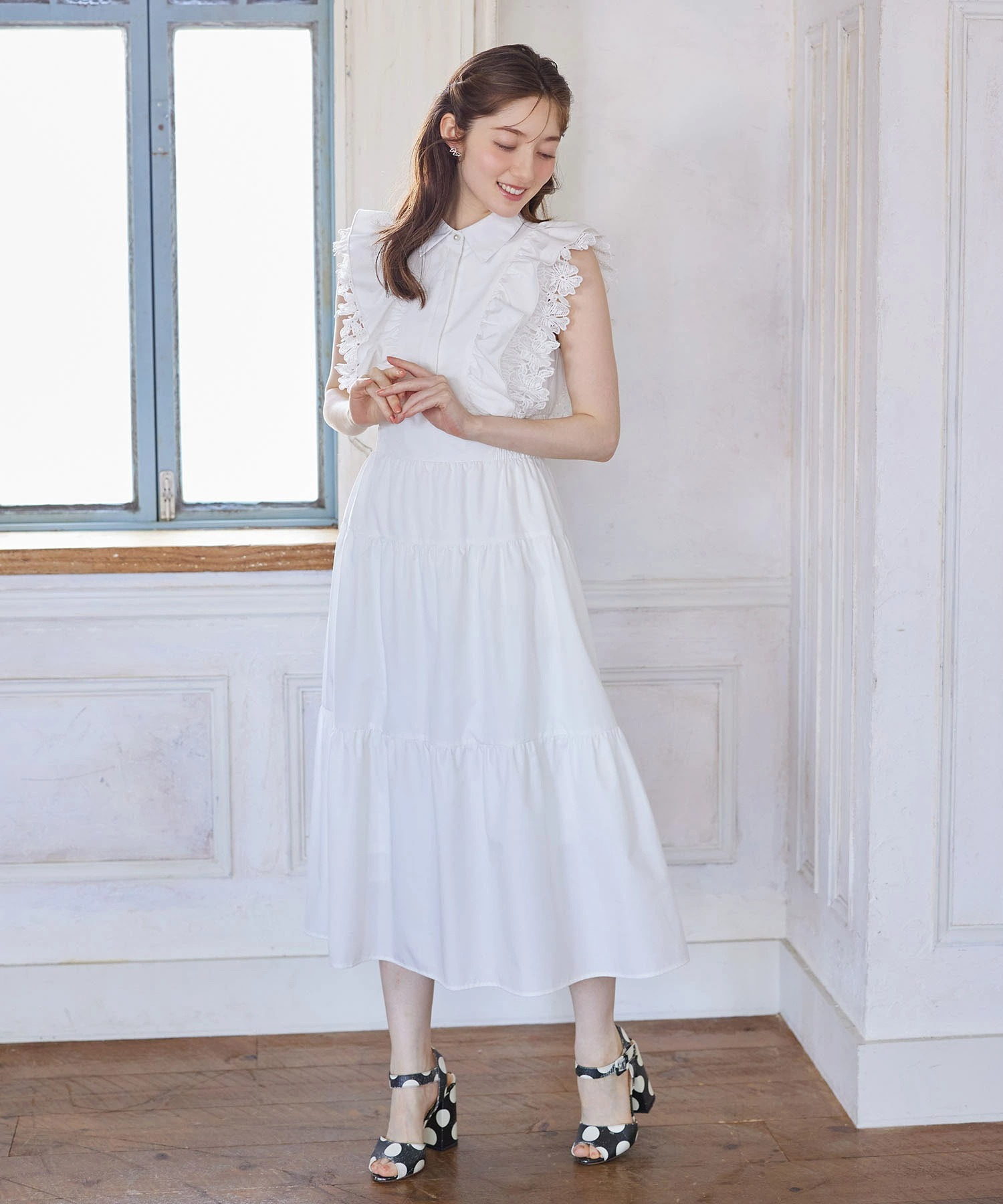 tocco closet（トッコ クローゼット） フラワーレース×フリル付き
