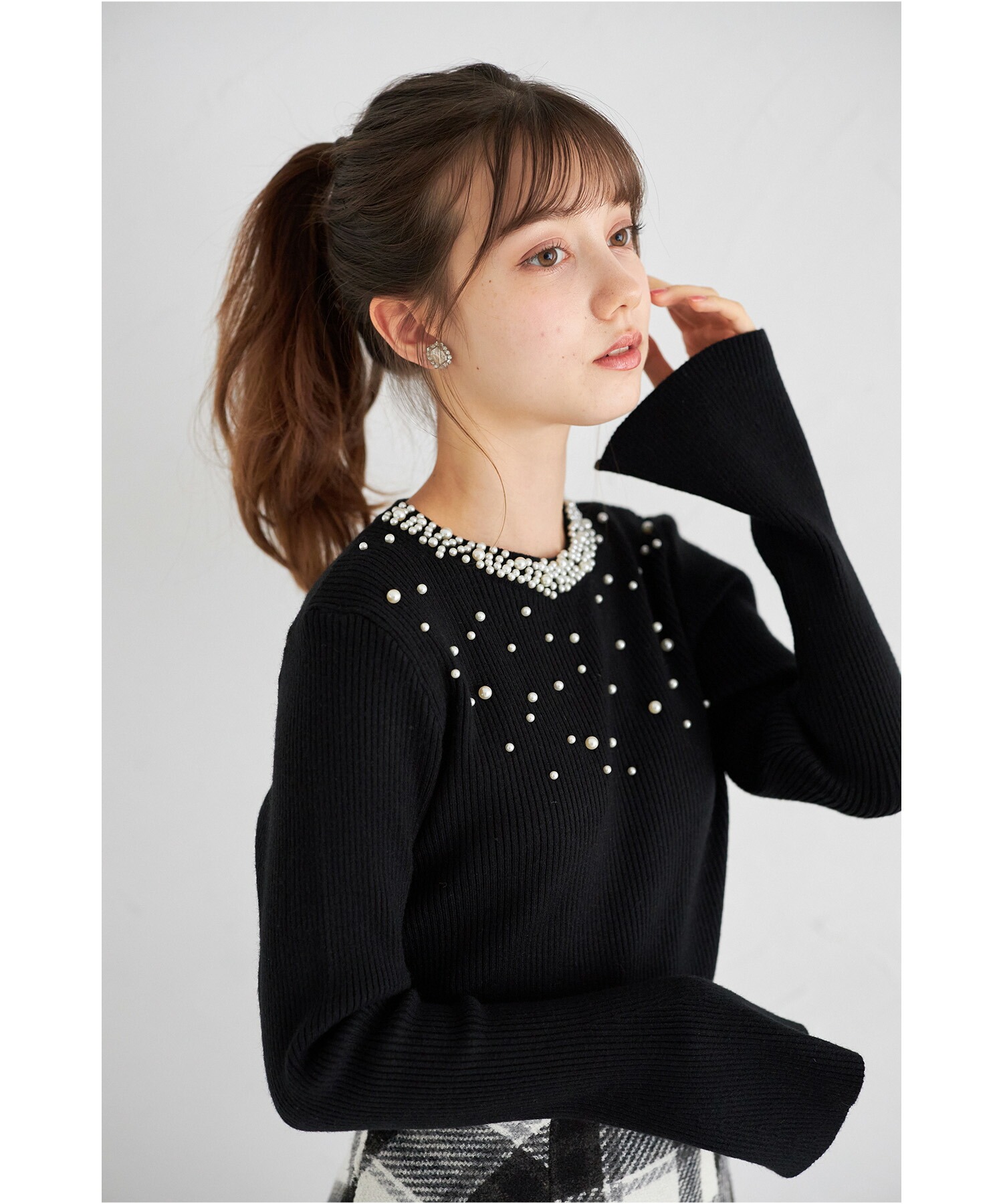 tocco closet（トッコ クローゼット） パール付きフレアスリーブ