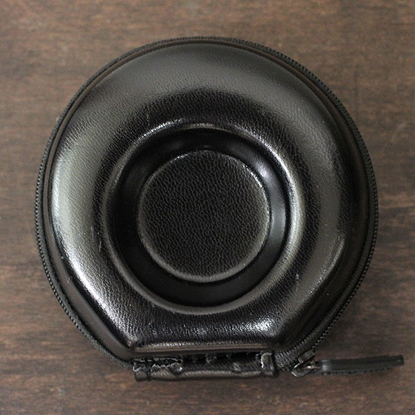 ドーナツ型時計ケース