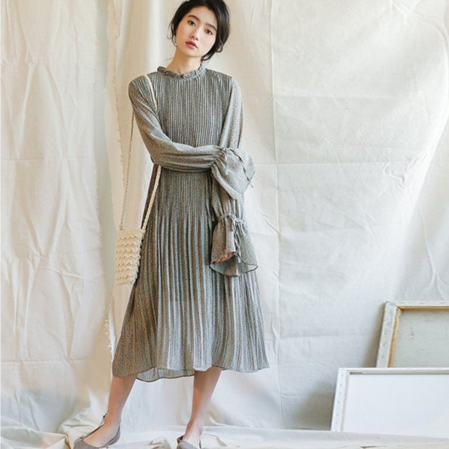 【3/15迄値下げ】新品モノトーンフラワー刺繍 シフォン長袖ロングワンピ シフォン ワンピース 長袖 薄手 アースカラー レトロ フラワー ワンピ