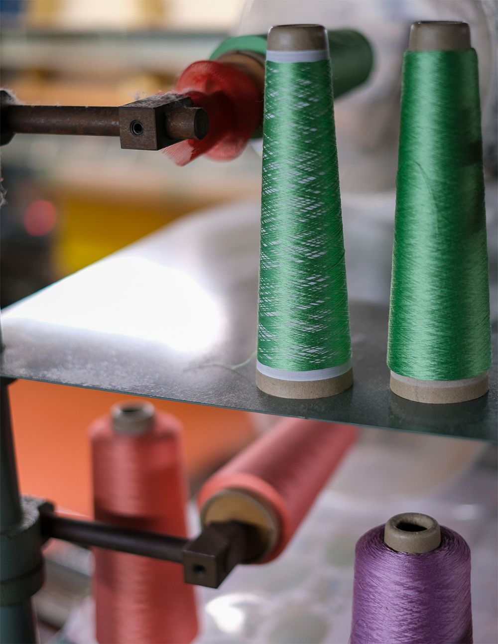 金襴織物工房の様子