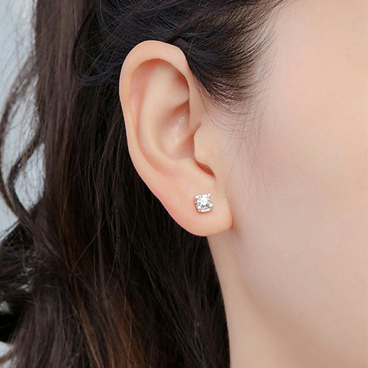 クーポンで20％OFF】 ピアス キャッチ スタッド モアサナイト 両