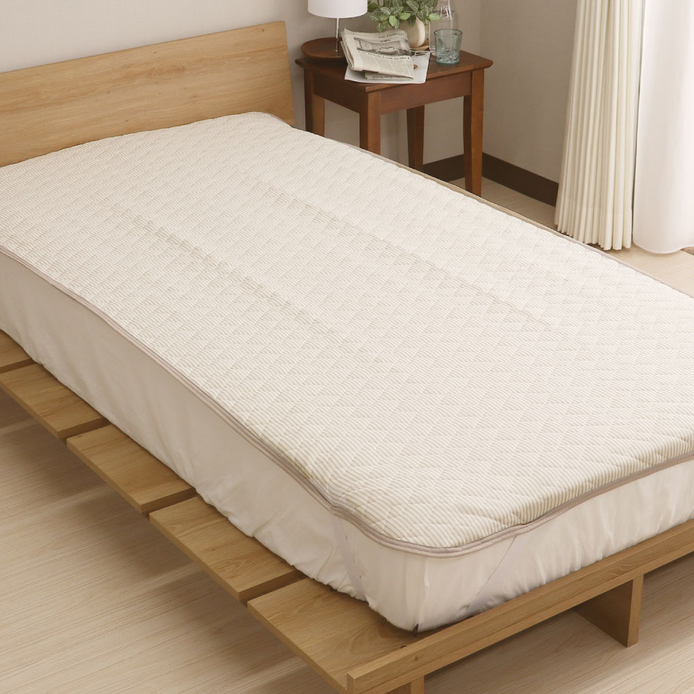 ニットメッシュ敷きパッド シングルサイズ 約100×200cm 薄手 速乾 春