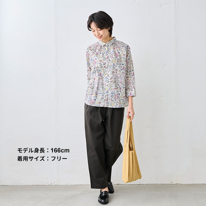 リバティ ブラウス 長袖 花柄 40代 50代 リバティプリント ギャザー使い シャツ 日本製 | LIBERTY. | 11