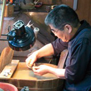 土橋譲二