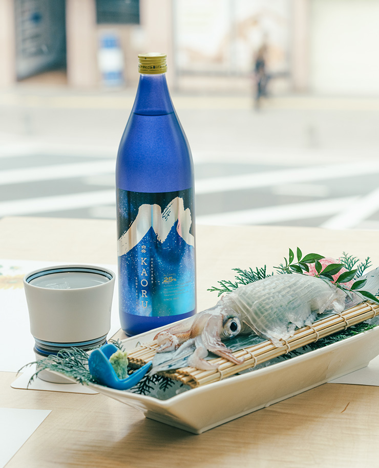 焼酎　星空の郷　720ml　35度 焼酎 本格焼酎 高橋酒造 KAORU 白岳KAORU 星空ボトル 化粧箱入