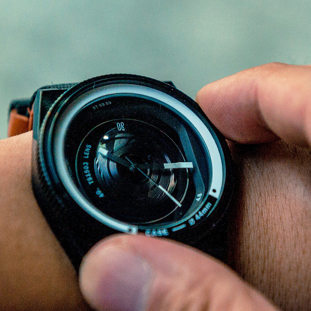 Nato-Lens – Rugged Elegance with Rotating Bezel & Fisheye