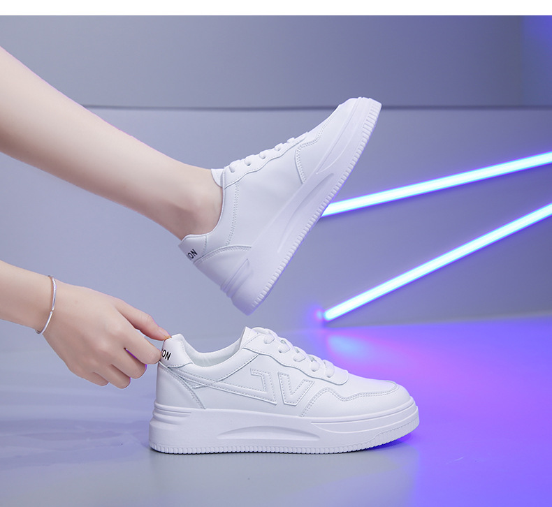 スニーカー ウォーキングシューズ レディース シューズ 靴 可愛い 軽量