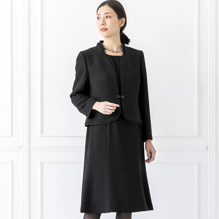 東京ソワール 喪服 レディース ブラックフォーマル 小柄なミセスに