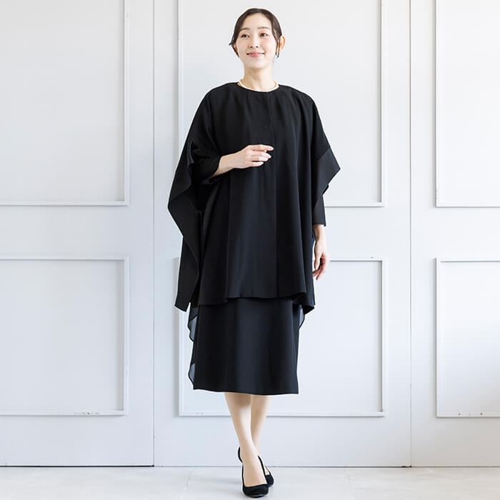 東京ソワール 喪服 ブラックフォーマル レディース 礼服 黒 漆黒 前