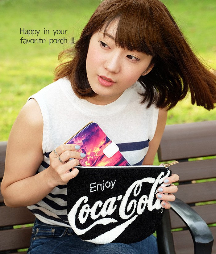 Coca-Colaポーチ【アンティーク品】 Coca Cola」 コイン・パース・チャーム | Anya Hindmarch JP