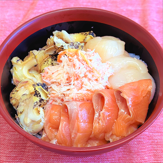 根室海鮮丼 3人前 マルナカイチ杉山水産／北海道根室市 海鮮丼の