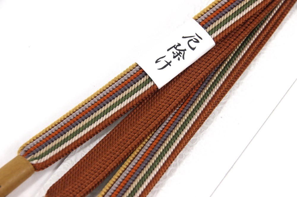 特選帯締め　伝統工芸品　無形文化財　江戸組紐　五嶋紐　正絹　新品 五嶋紐 正絹 帯締め 七色帯締め 箱入り おしゃれ 伝統工芸 組みひも