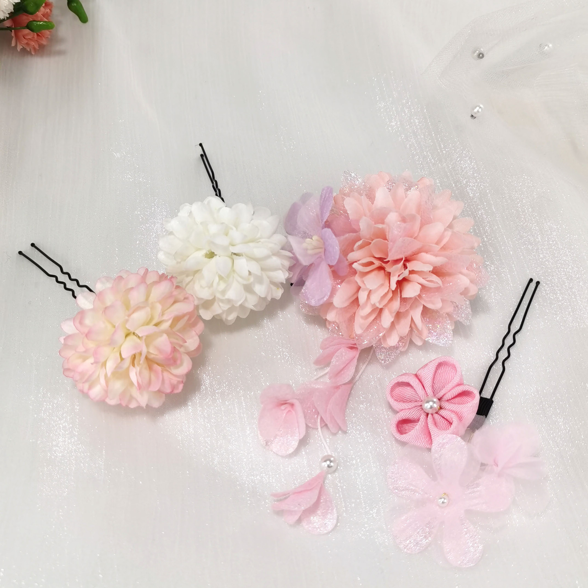 即納 髪飾り 成人式 着物 和装 花 フラワー 振袖 袴 七五三 和装小物 卒業式 結婚式 浴衣 髪留め ヘアアクセサリー 花飾り 髪かざり 爆買 |  | 01