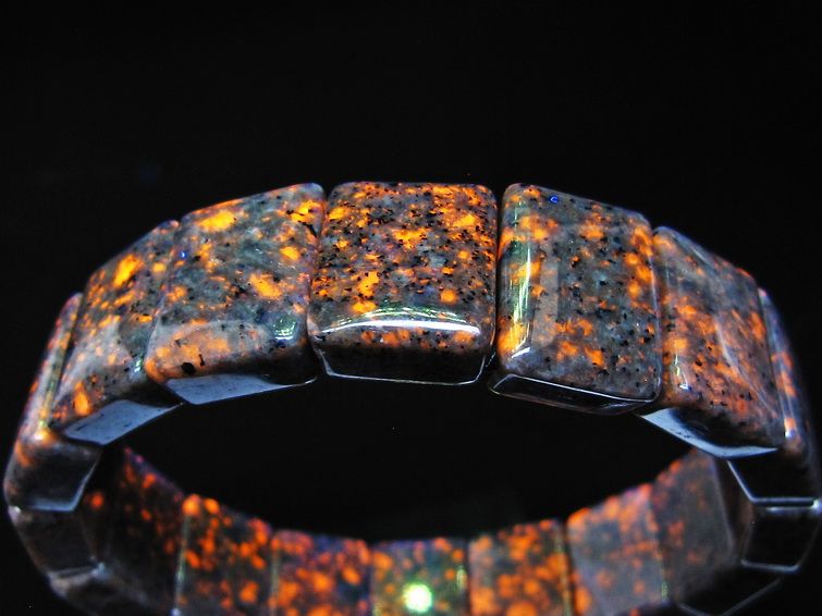 ユーパーライト  バングル 