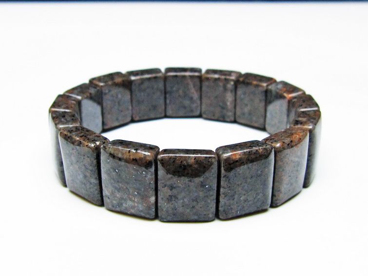 ユーパーライト  バングル 