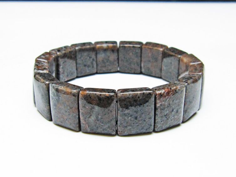 ユーパーライト  バングル 