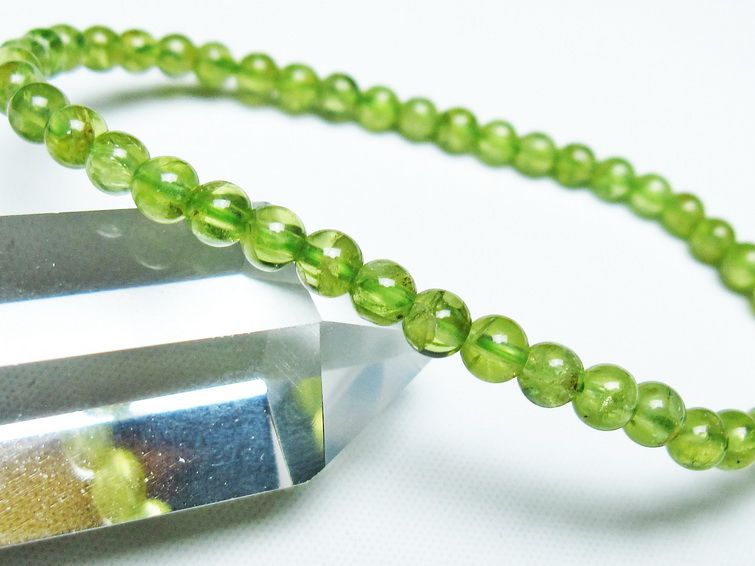 ペリドットブレスレット